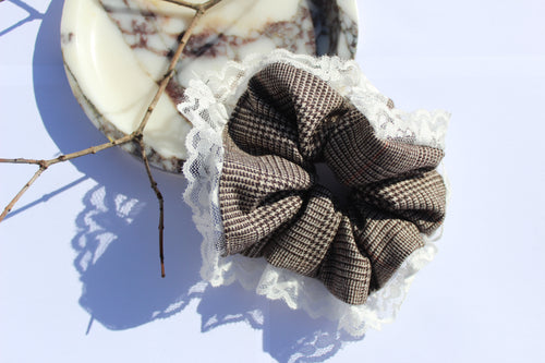Brown Wool White Lace Scrunchie